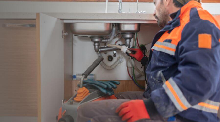 Professional slab leak plumber services in Ingram, TX
